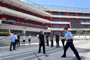 马卡：西班牙警方搜查西足协的总部，调查其腐败案